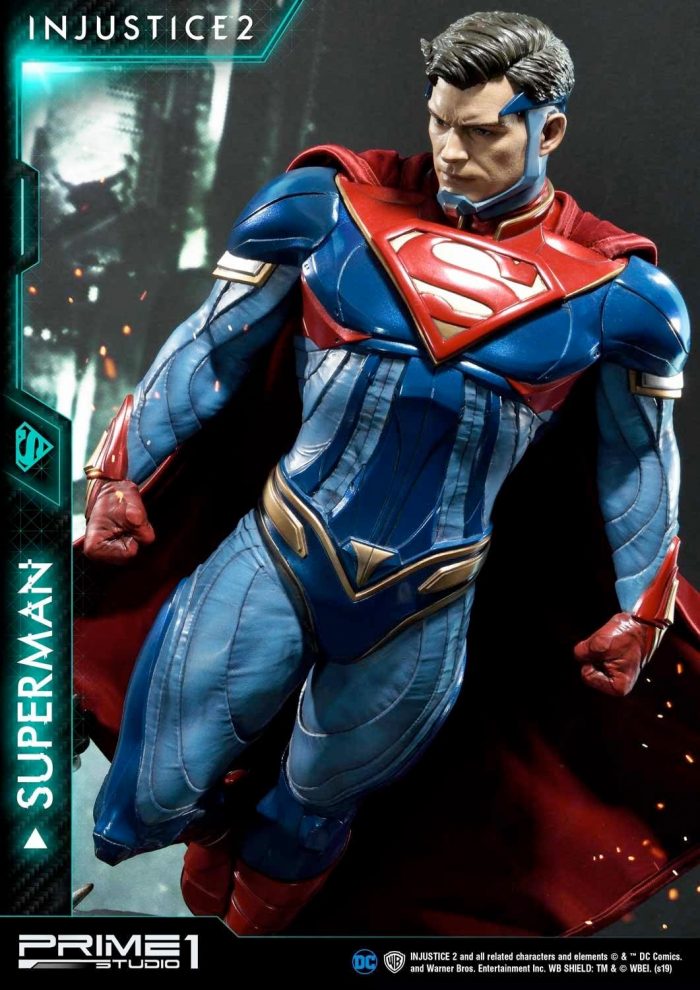 Injustice 2 - Superman Statue