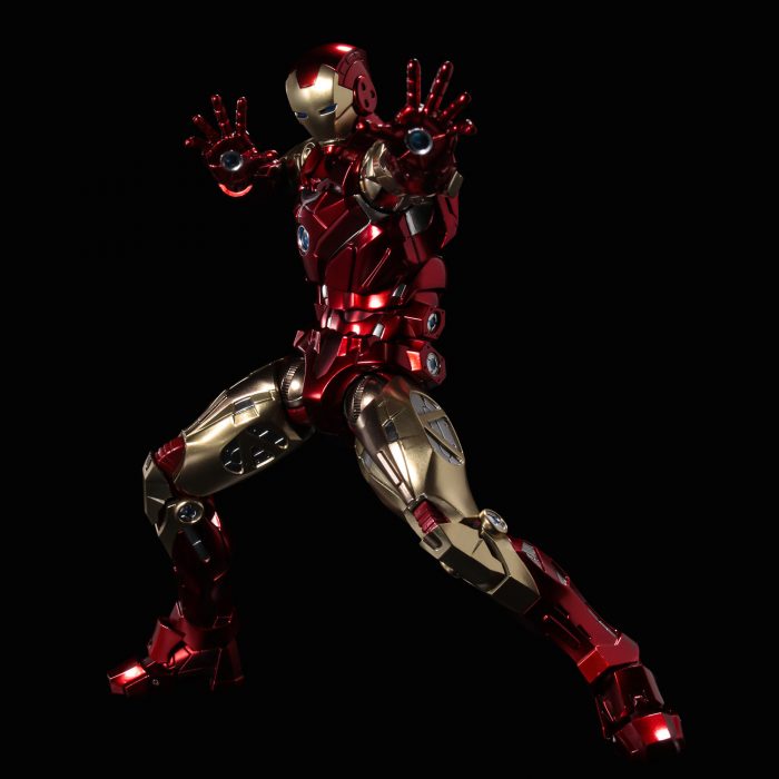 Iron Man Fighting Armor Figure