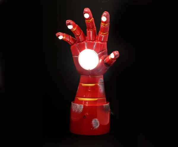 Iron Man Gauntlet Lamp