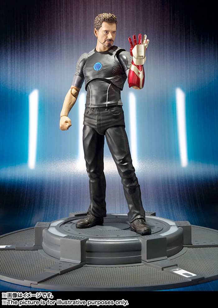 ironman3-stark-figurarts