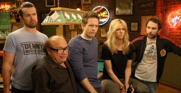 itsalwayssunny-gang-pooltable