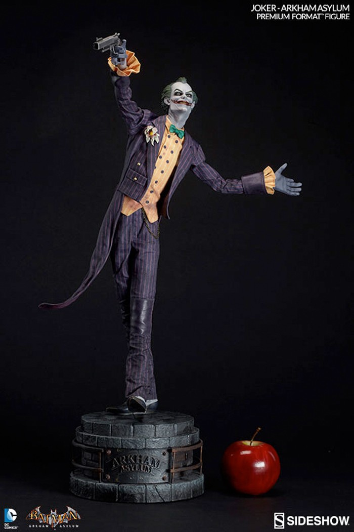 The Joker Statue - Batman: Arkham Asylum