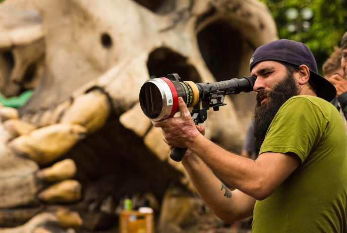 jordan vogt-roberts shooting kong: skull island