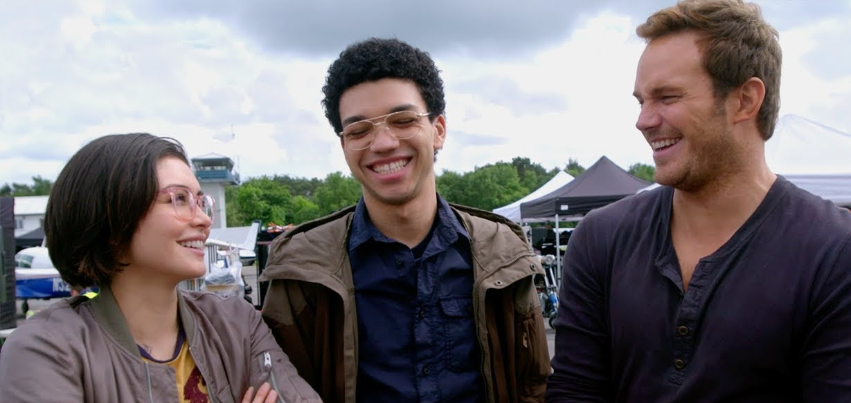 Jurassic World 3 Bringing Back Justice Smith And Daniella Pineda From Fallen Kingdom