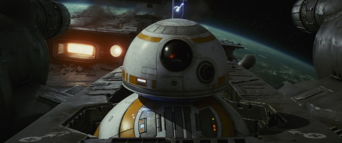 last-jedi-trailer-bb-8