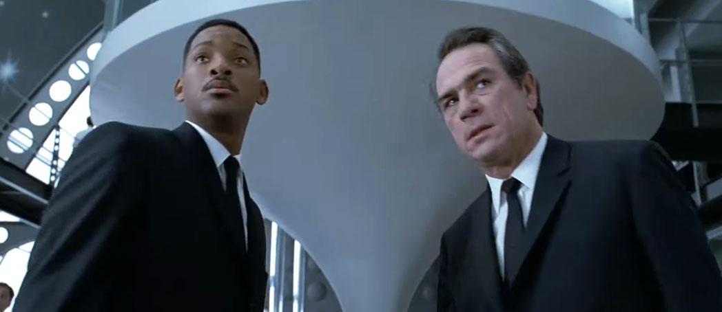 Men In Black Honest Trailer Will Smith At The Height Plateau And