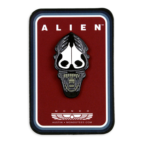 mondo-alien-pin