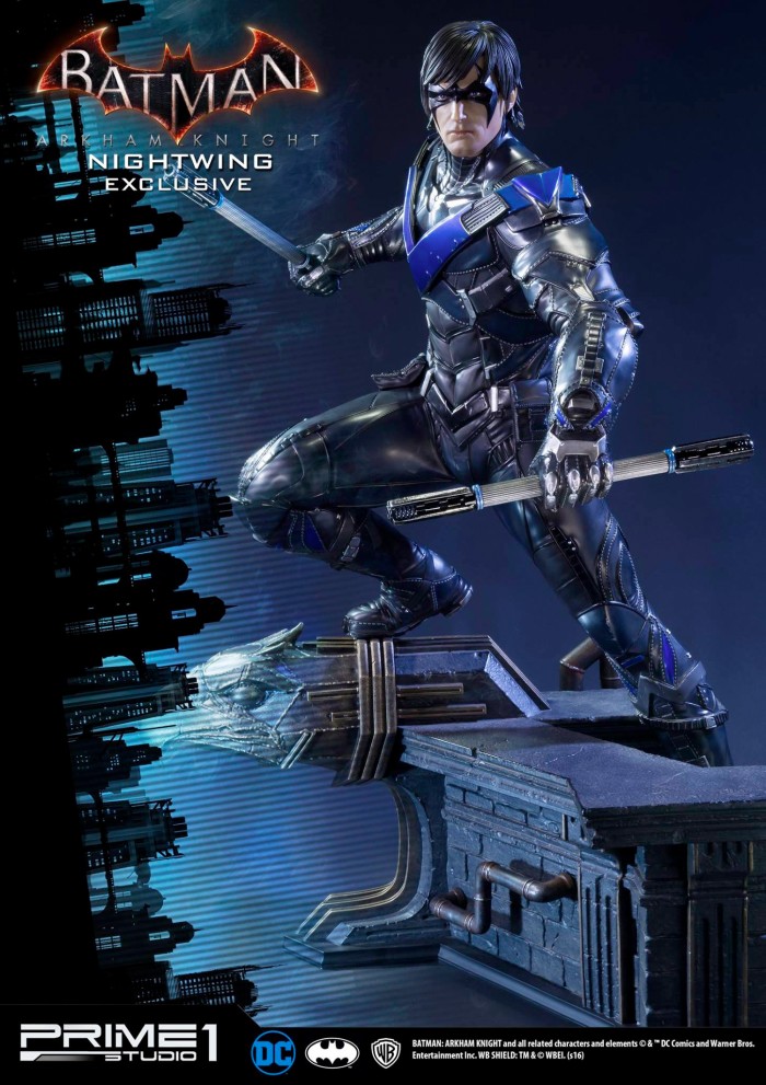 Nightwing Statue