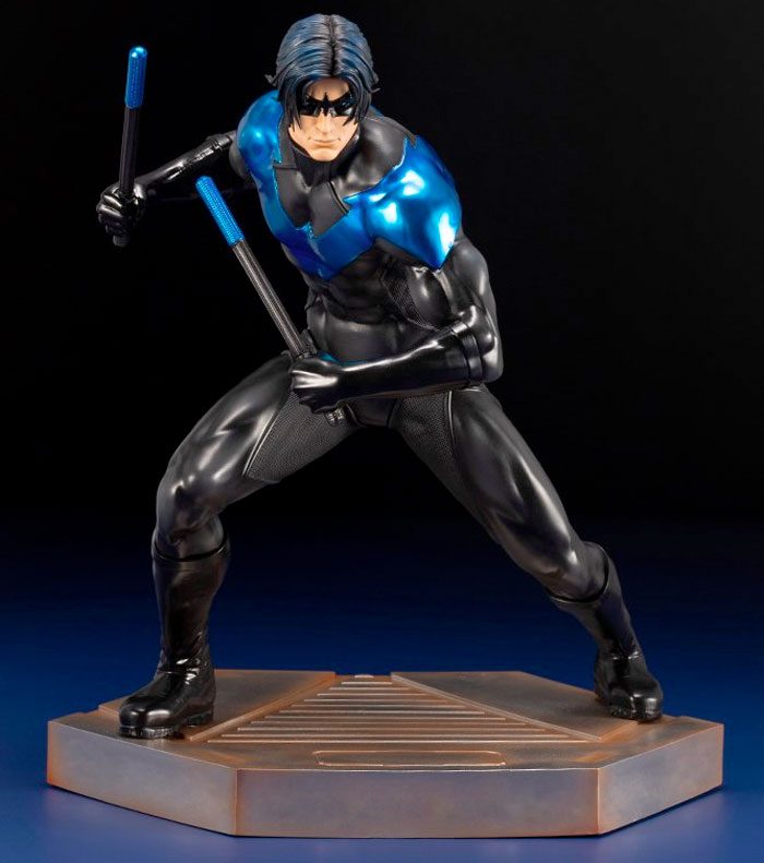 Kotobukiya Nightwing Titans Series ARTFX Statue