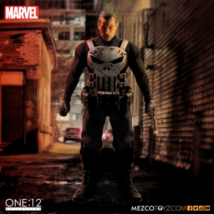 punisher-mezcotoyz-final