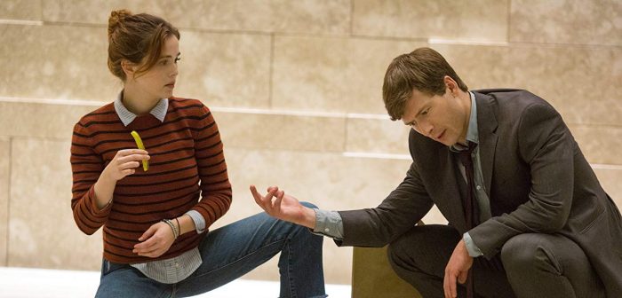 zoey deutch glen powell movie