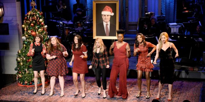 Saturday Night Live - A Holiday Message from the Women at SNL