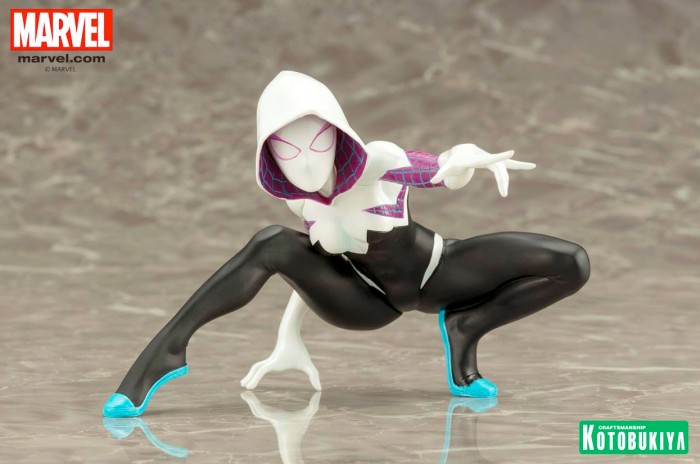 Spider-Gwen Statue