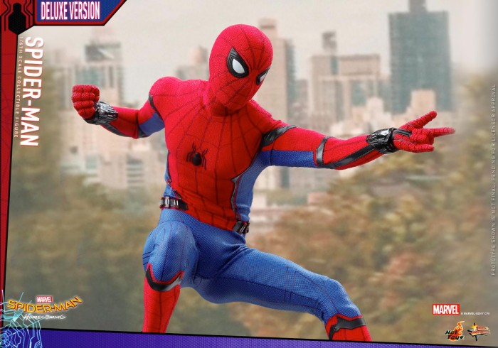 Spider-Man Homecoming Hot Toys Figure