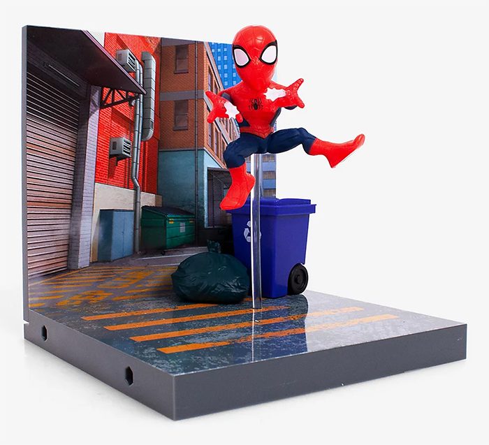 Spider-Man Superama Figure