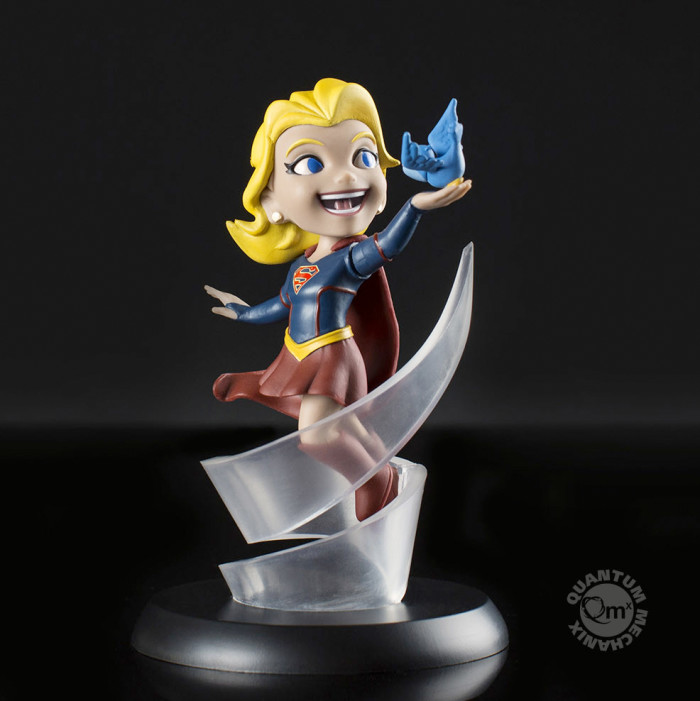 Supergirl Qmx Figure