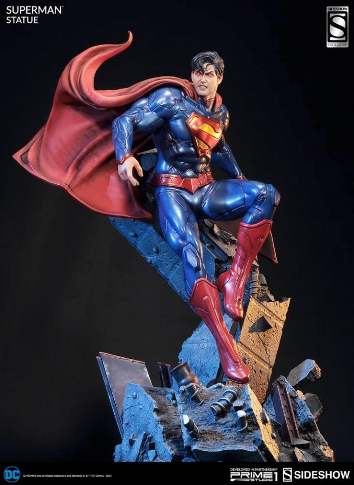 New 52 Superman - Sideshow Collectibles Statue
