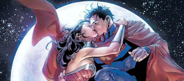 Superman Kissing Wonder Woman