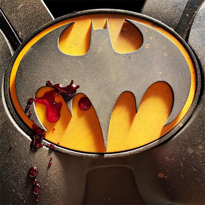 The Flash - New Michael Keaton Batman Suit 