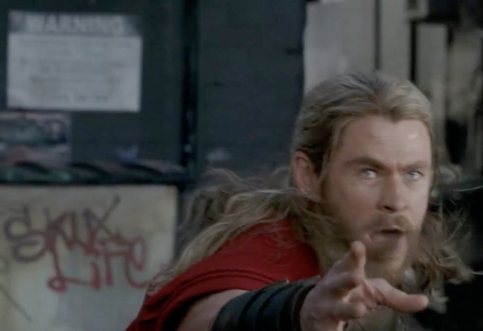 Thor Ragnarok - Skux Life