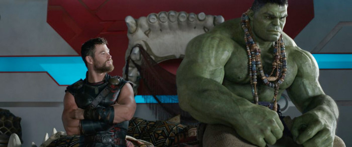 Thor Ragnarok - Thor and Hulk