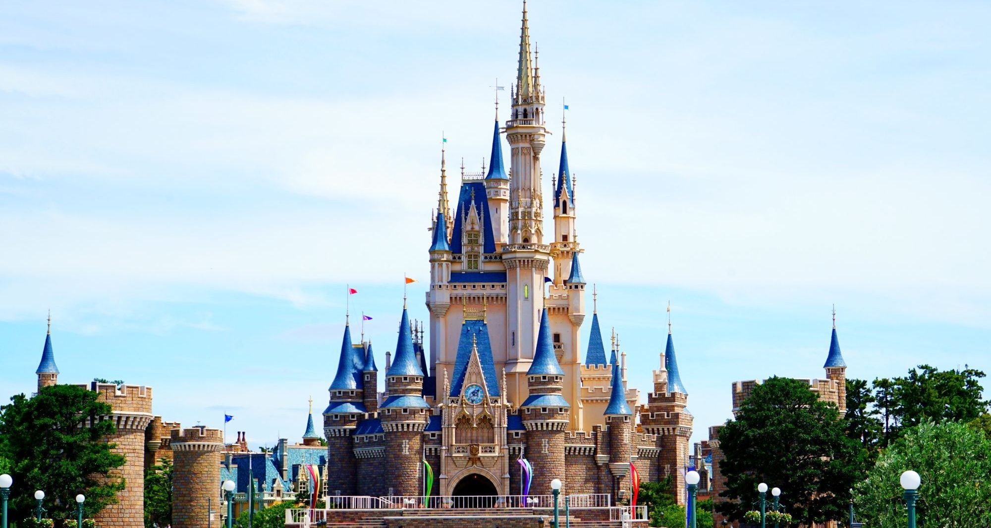 Tokyo DisneySea, Tokyo Disneyland Re-Opening Set for July – /Film