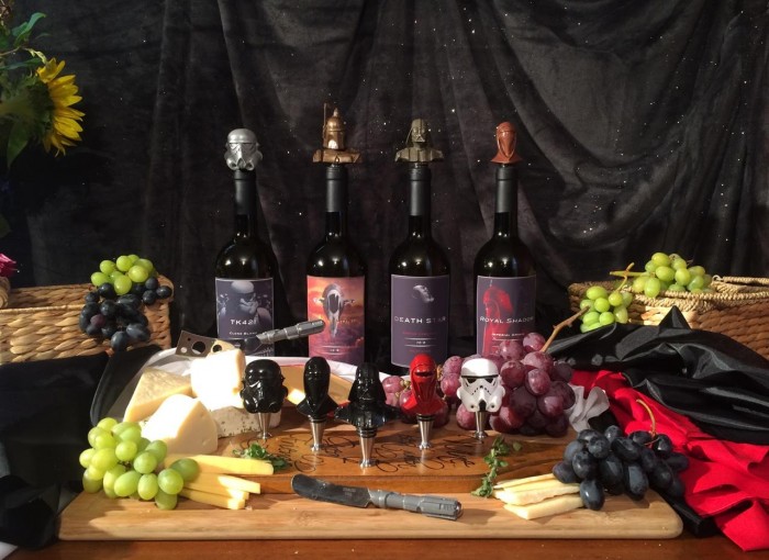 Star Wars Metallic Edition wine stoppers