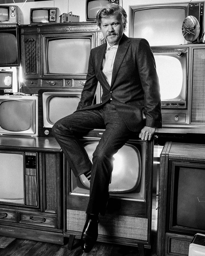 Jesse Plemons Joins Elizabeth Olsen In HBO Max True Crime Series 'Love ...