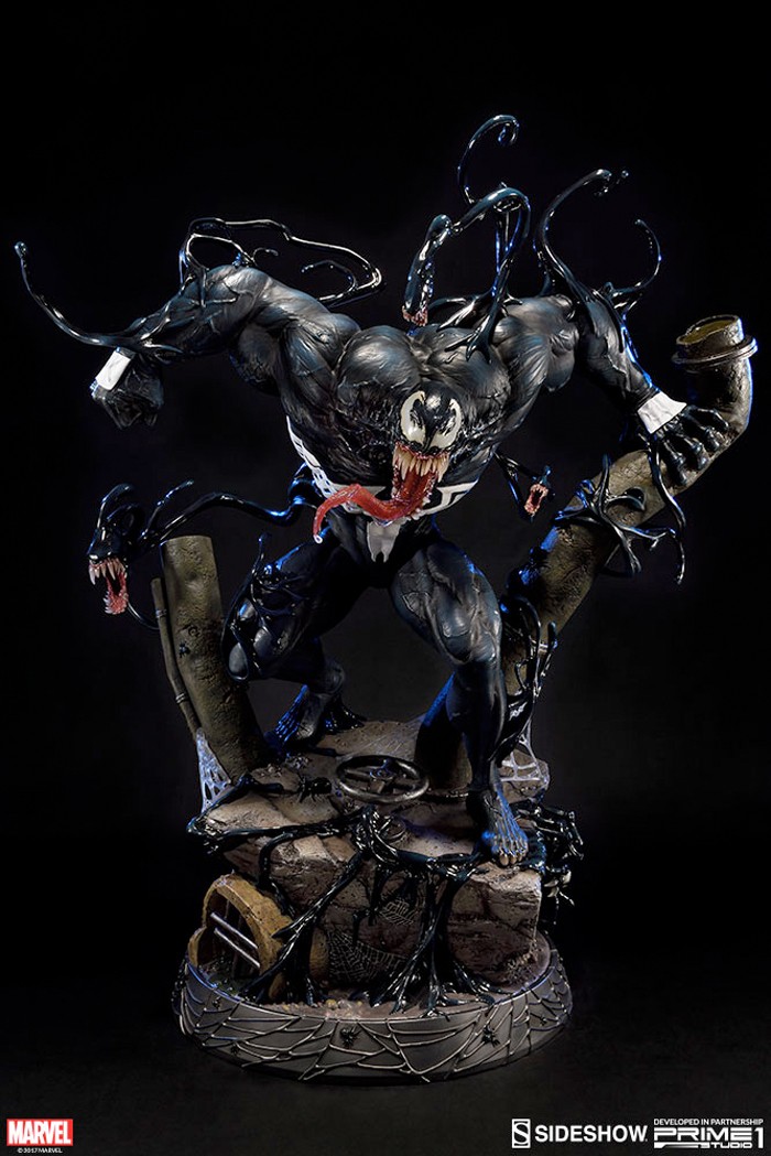 Sideshow Collectibles Venom Statue