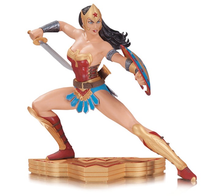 Wonder Woman - Art of War Statue