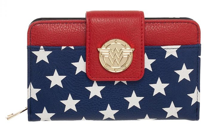 Wonder Woman Clasp and Zipper Wallet
