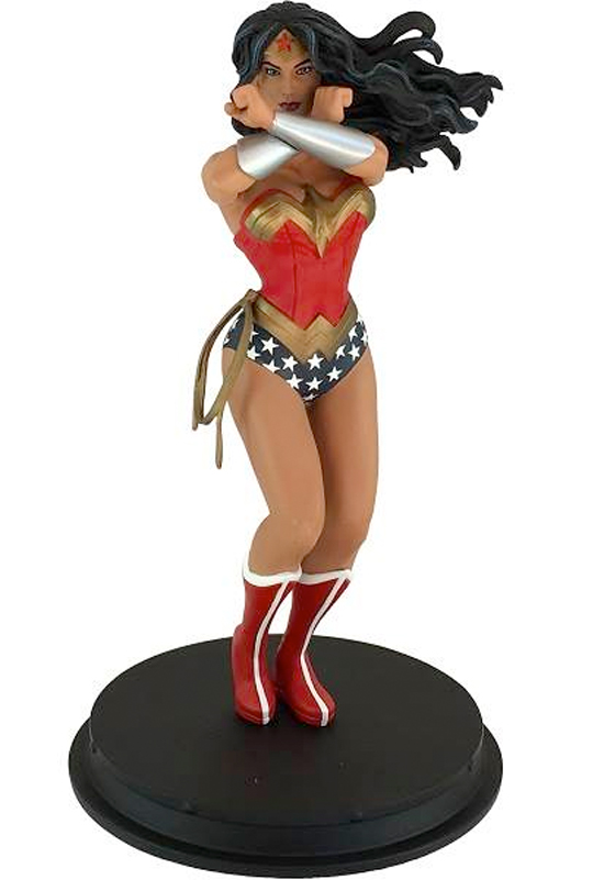 Wonder Woman Paperweight Statue