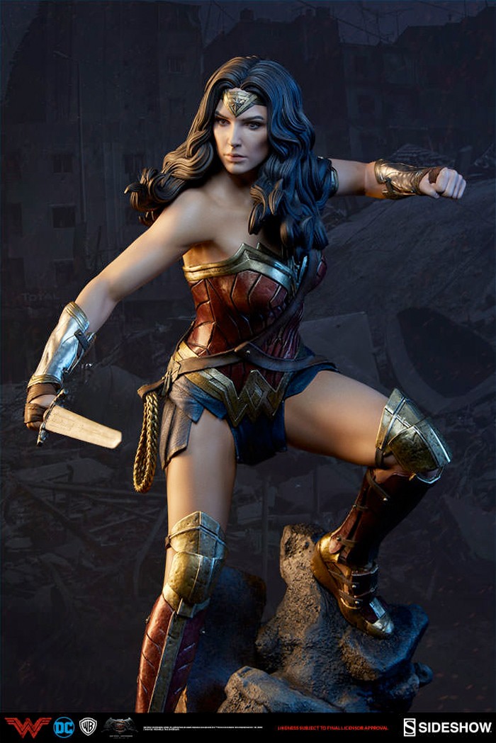 Wonder Woman - Sideshow Collectibles Figure