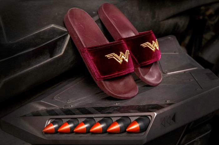 Wonder Woman Slippers